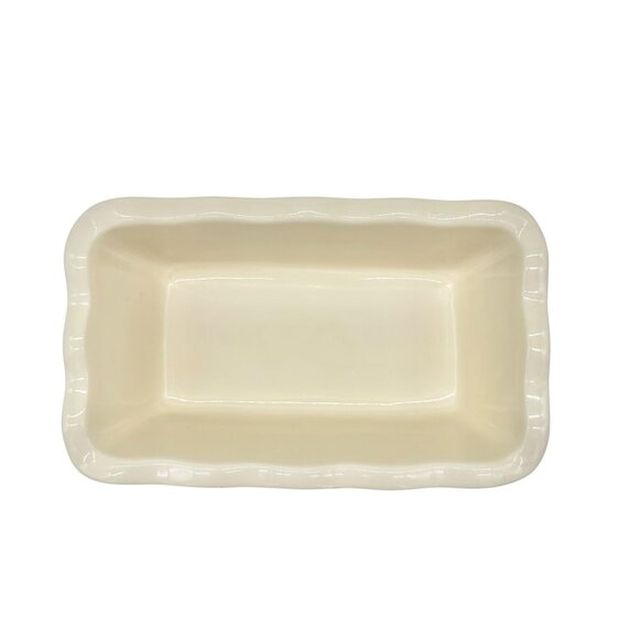 Christmas Tree Ceramic Baking Dish Scalloped Edges Festive Pattern - Picture 7 of 8